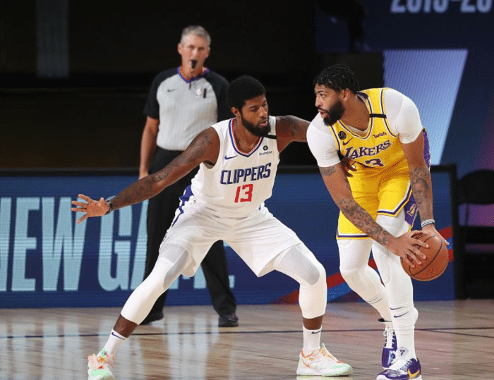  湖人逆转太阳，浓眉绝杀锁定胜局  