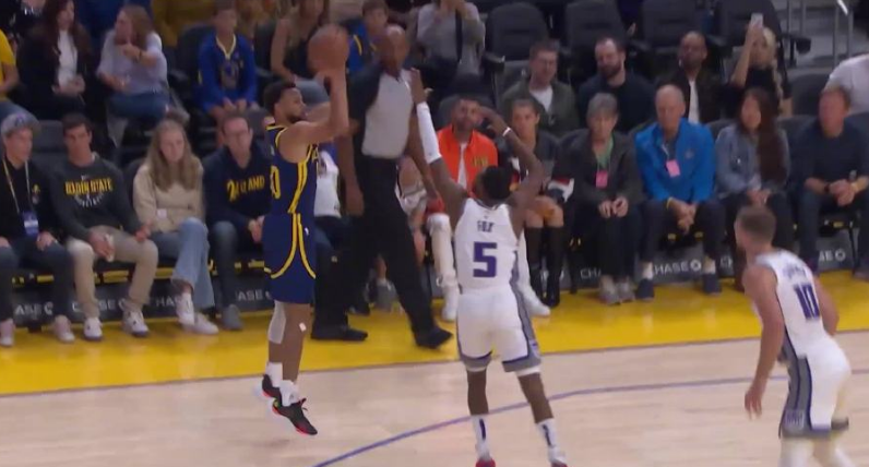  库里单节轰下二十分成里程碑，勇士大胜鹈鹕